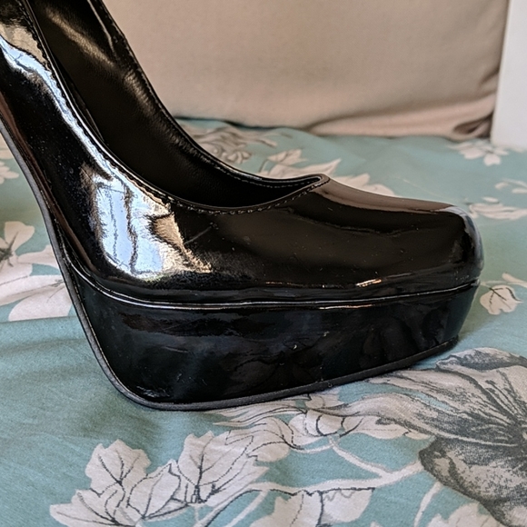 Call it spring platform heels size 9 - Picture 6 of 13